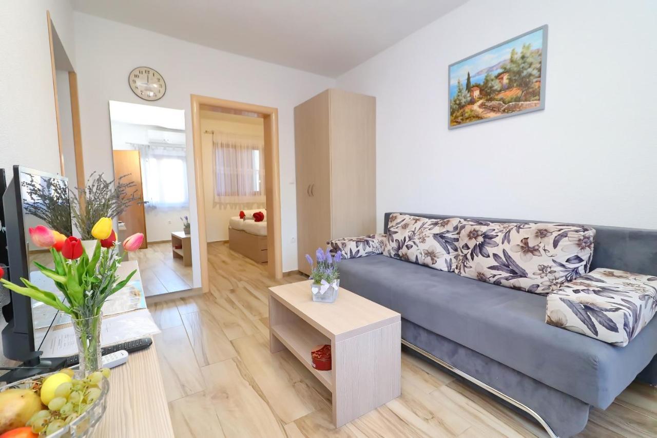Seaside Apartments Hrkac Оребич Экстерьер фото